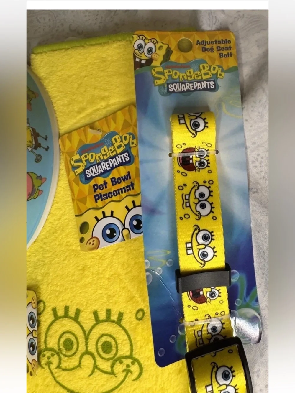 SpongeBob Squarepants Yellow Pet Bowl & Accessory Set